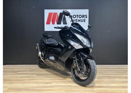 YAMAHA TMAX 500 Full Black Akrapovic