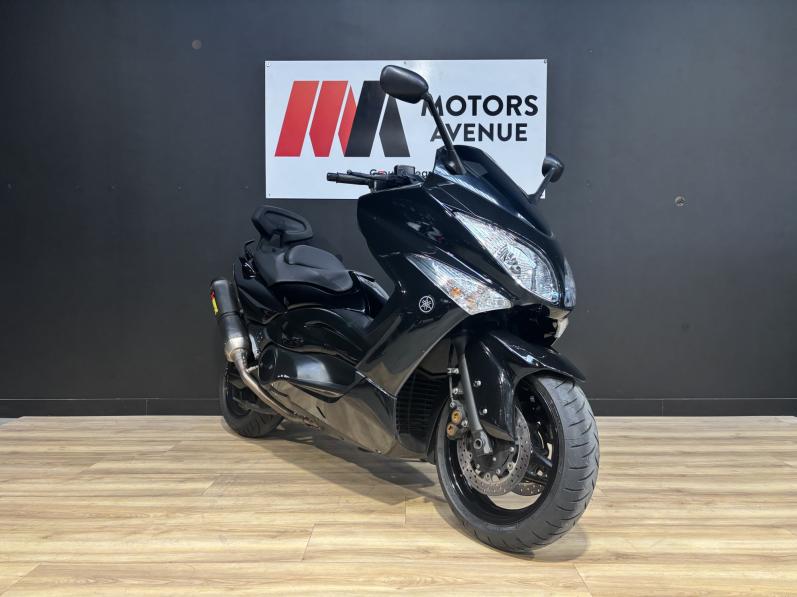 YAMAHA TMAX 500 Full Black Akrapovic